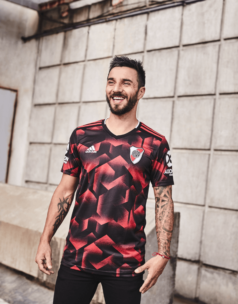 River - Adidas River - Adidas