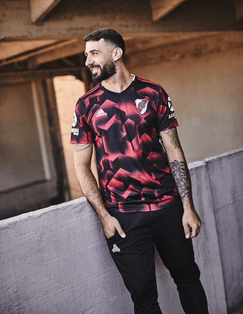 River - Adidas River - Adidas