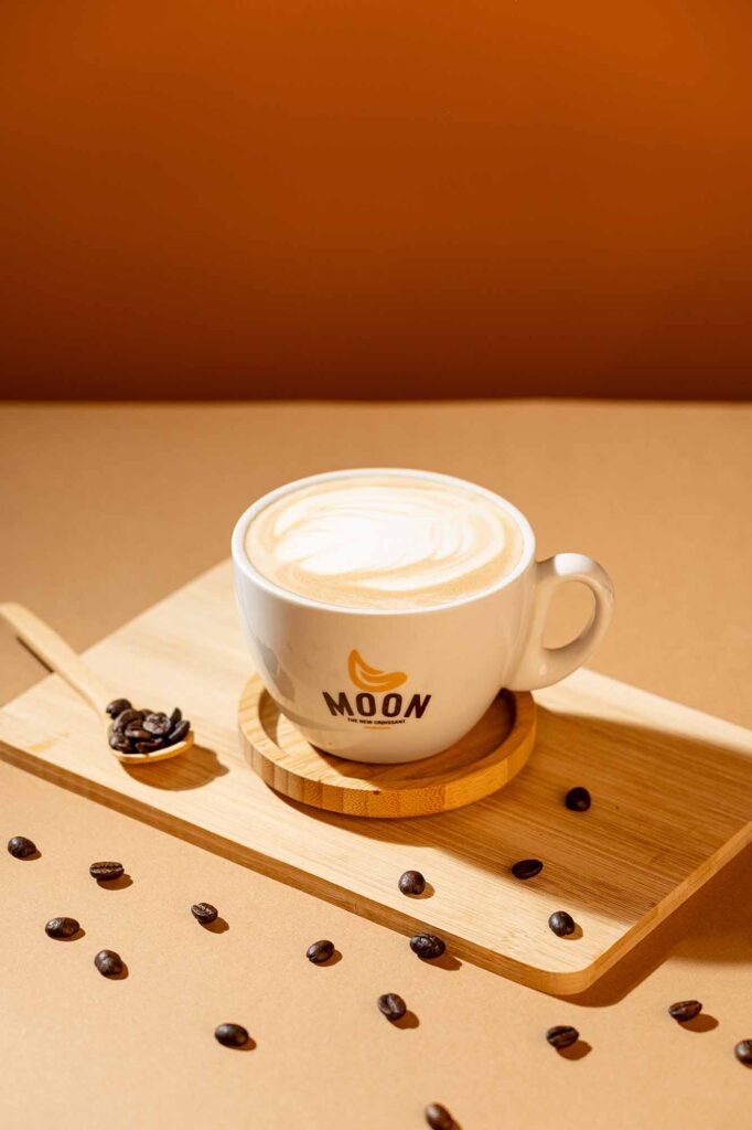 moon 26 Moon fotografía publicitaria pare redes sociales para bebidas y snacks en España realizado por una productora audiovisual