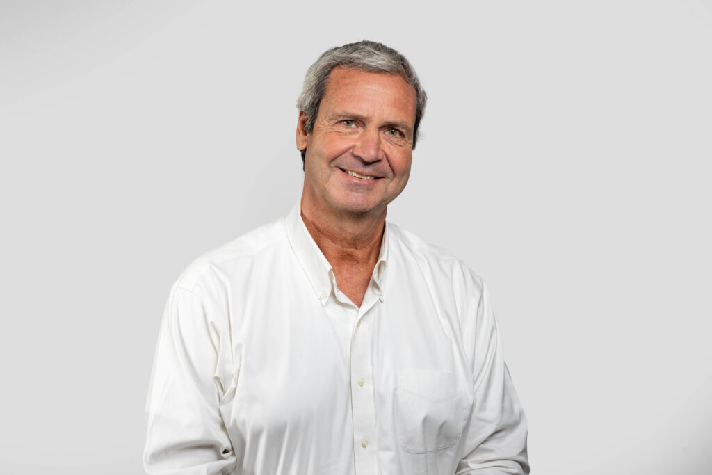 Retrato institucional o fotografía de prensa para el equipo directo de Grupo Ayudin Retrato institucional o fotografía de prensa para el equipo directo de Grupo Ayudin